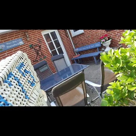 Ninas Apartment